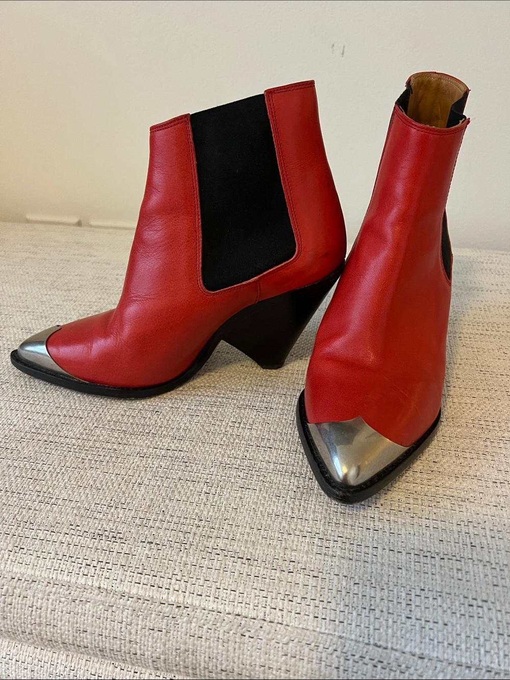 Isabel Marant Red Leather Pointed Toe Ankle Boots with Silver Cap - Picture 2 of 4